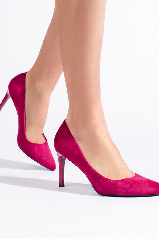 Modello classico con tacco alto nel...