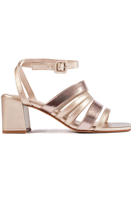 Sandali con cinturino in oro Sergio... Sandali con cinturino in oro Sergio...