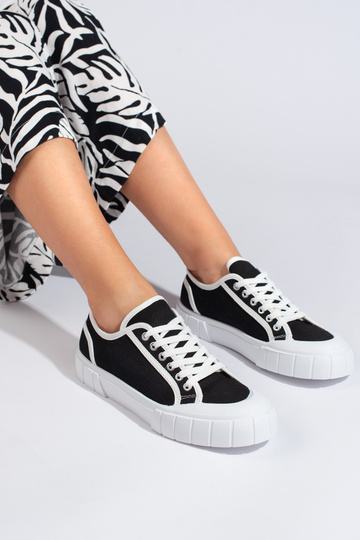 Scarpe da donna nere 2