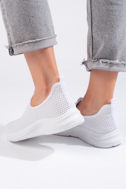 scarpe sportive bianche