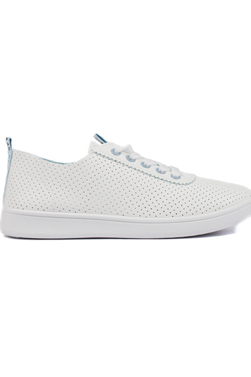 scarpe bianche