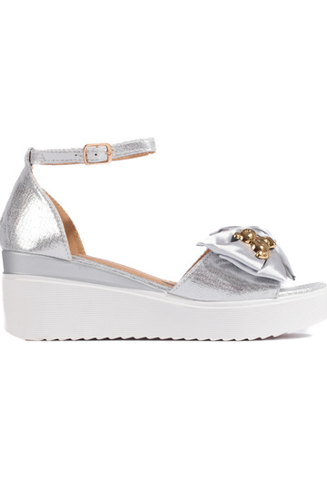 sandali color argento con...