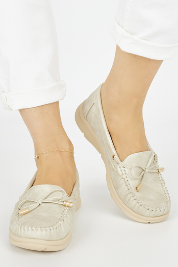 comodi mocassini color oro... 2