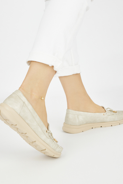 comodi mocassini color oro realizzati... comodi mocassini color oro realizzati...