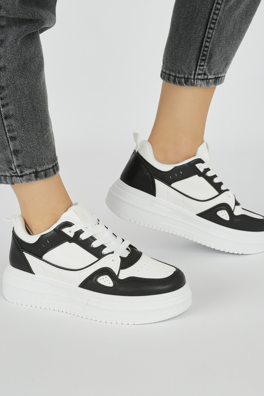 sneakers nere da donna con plateau