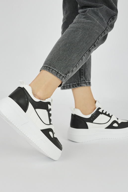 sneakers nere da donna con plateau