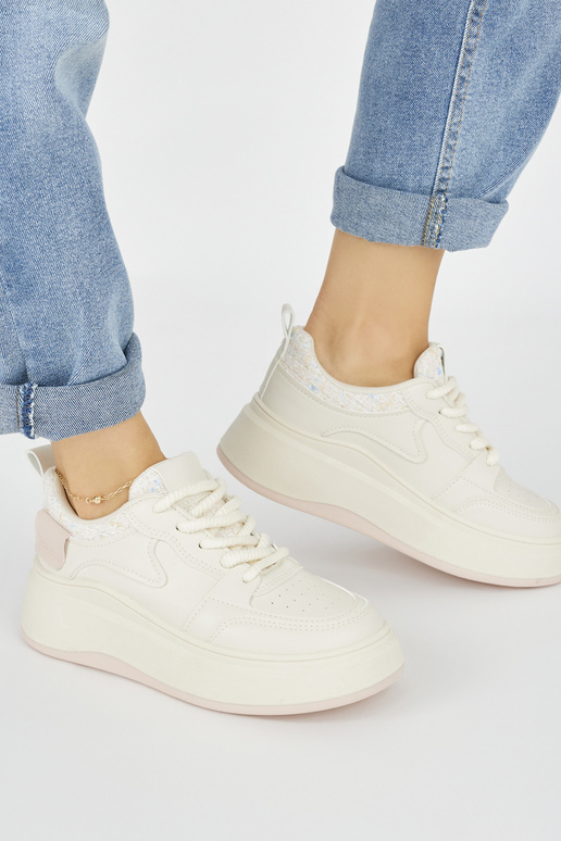 Scarpe da donna modello Sneakers...