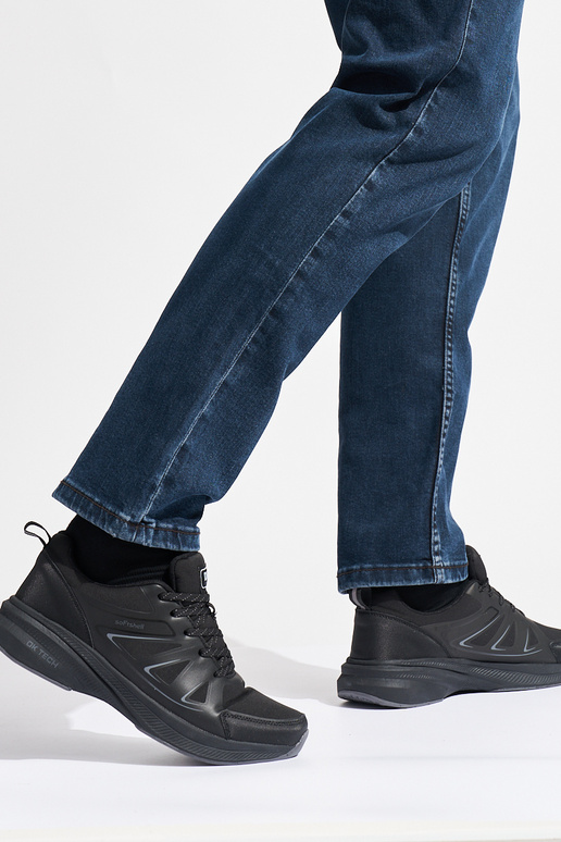 scarpe sportive da uomo nere