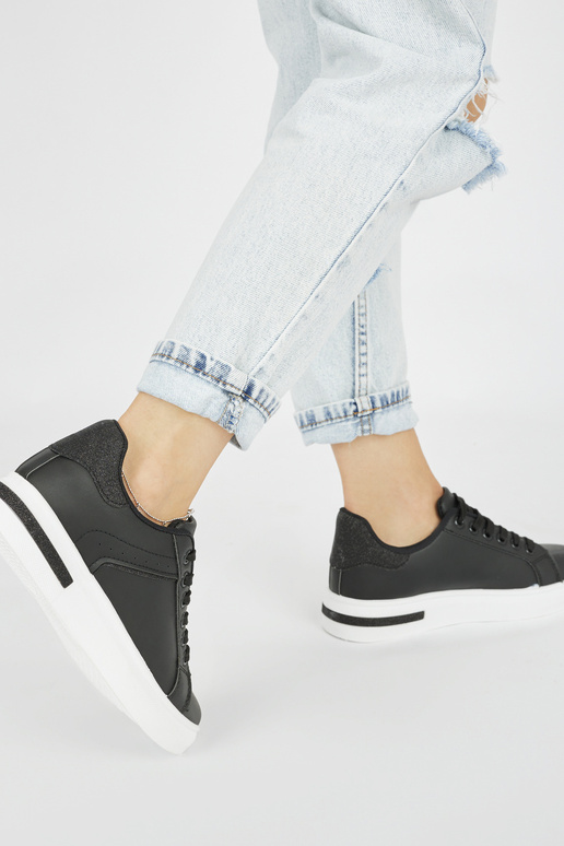 scarpe sportive nere da donna