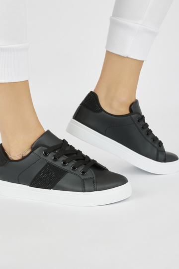 Scarpe modello sneakers... 2