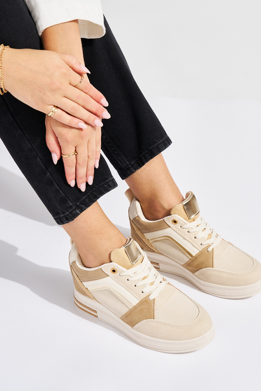 Scarpe da donna modello Sneakers...