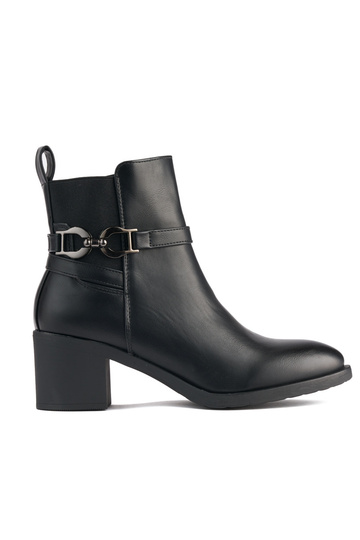 scarpe da donna nere sul...