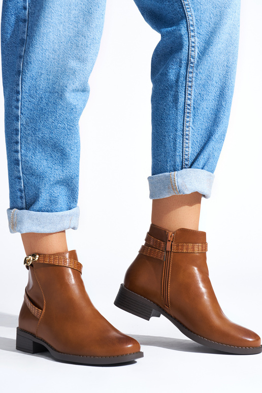 scarpe da donna marroni con tacco basso