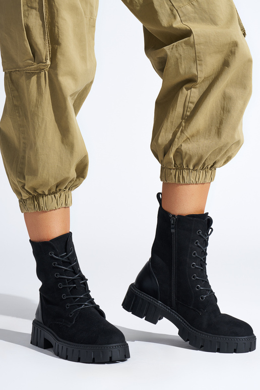 stivali da donna neri stringati