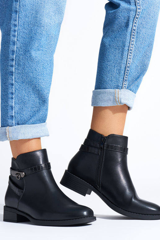 scarpe da donna nere con tacco basso