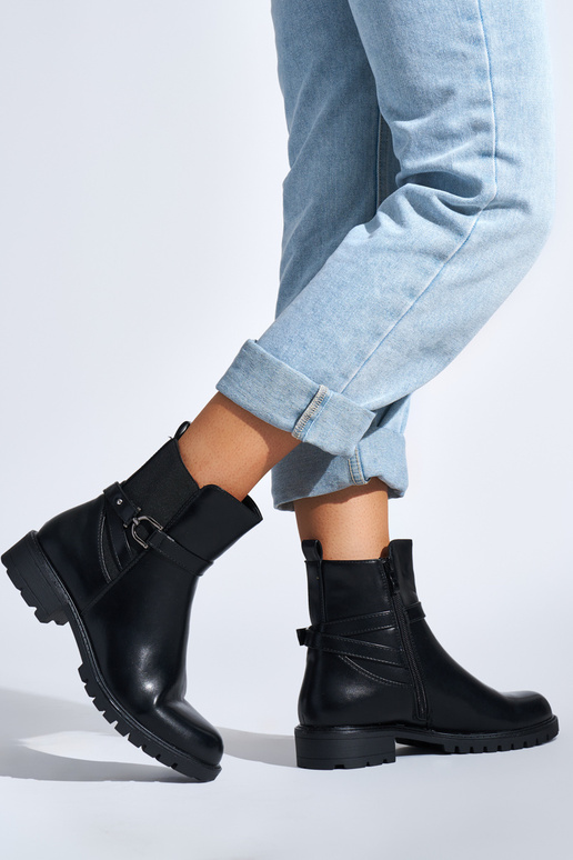 scarpe da donna nere con fibbia...