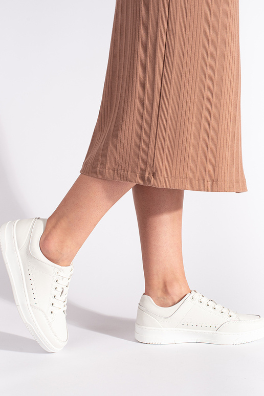 scarpe in pelle bianca con plateau alto