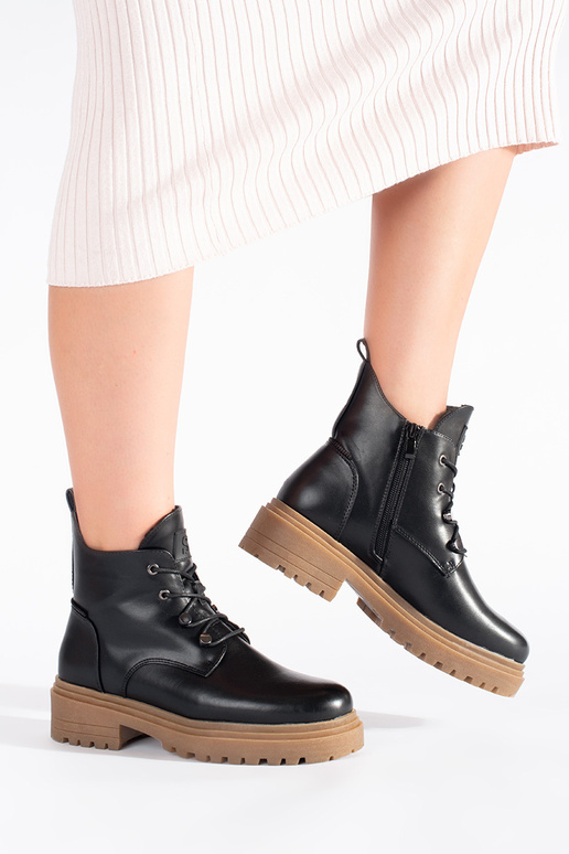 scarpe stringate nere con suola beige...