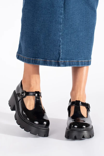 colore nero laccato scarpe... 2