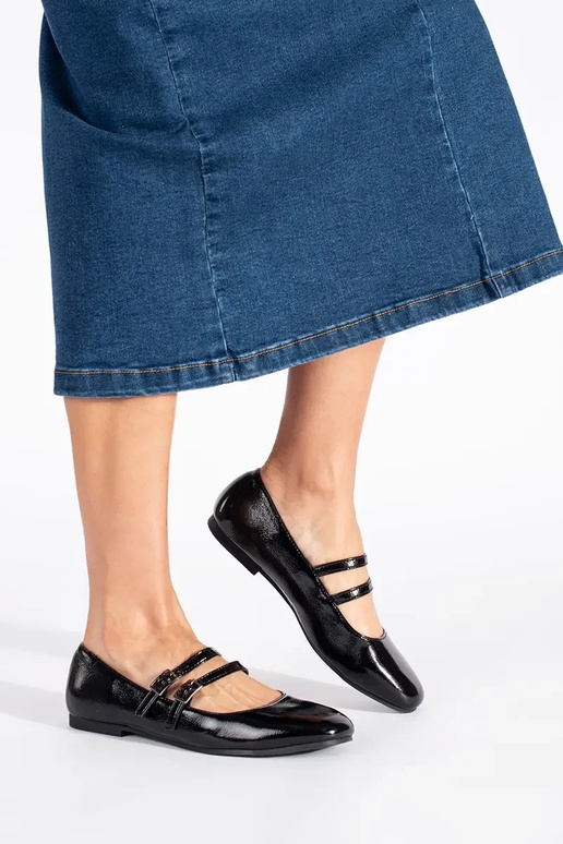 colore nero laccato ballerine con... colore nero laccato ballerine con...