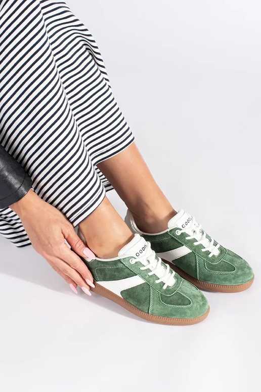 Pelle zielono Colore bianco Scarpe...