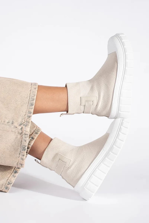 stivali alti con plateau color avorio