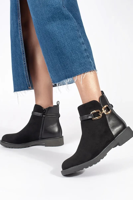 Scarpe nere da donna con fibbia...