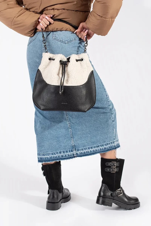 Scarpe da donna in pelle nera con...