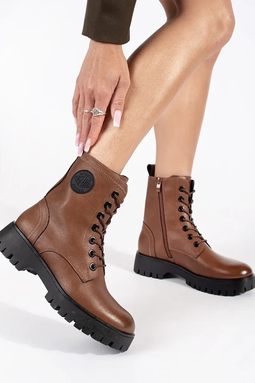 Sergio Leone, stivali in pelle... Sergio Leone, stivali in pelle...