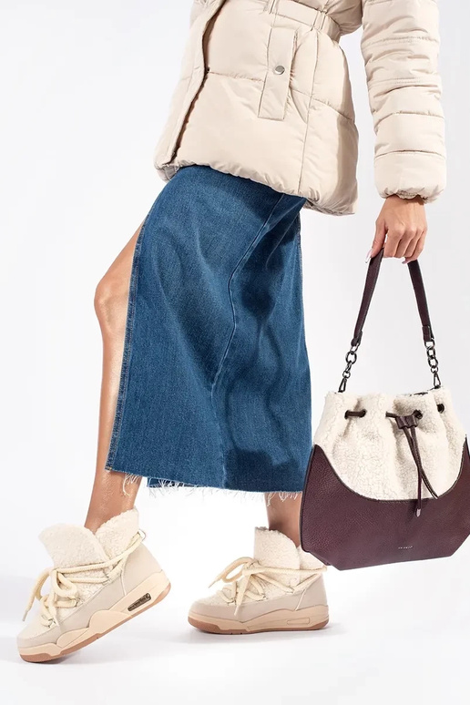 Stivali da neve da donna beige con... Stivali da neve da donna beige con...