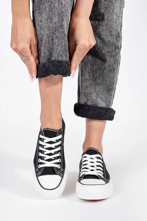 Scarpe stringate classiche nere da... Scarpe stringate classiche nere da...