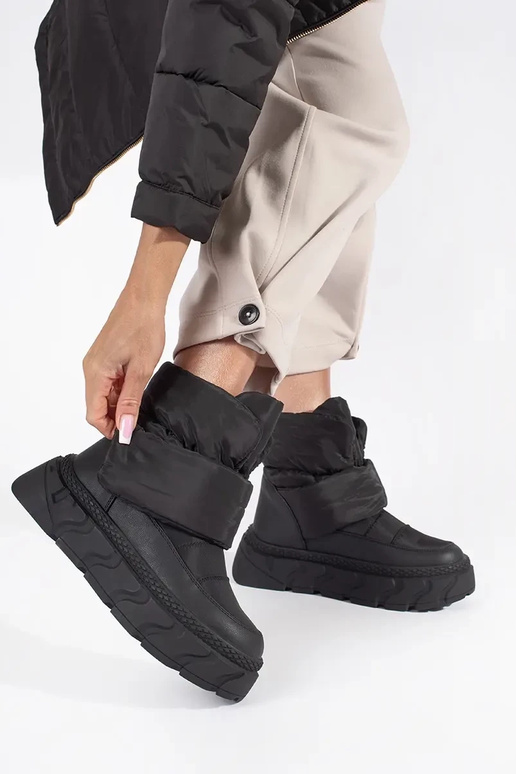 Stivali da neve da donna neri su... Stivali da neve da donna neri su...