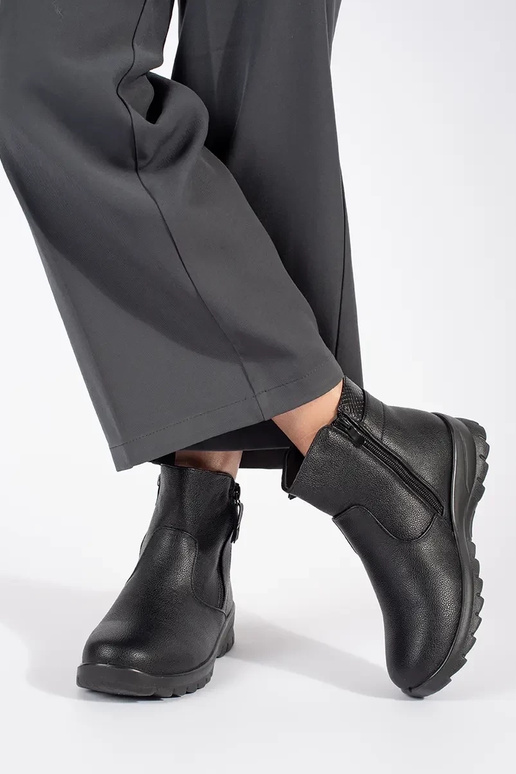 Scarpe comode da donna in nero Scarpe comode da donna in nero