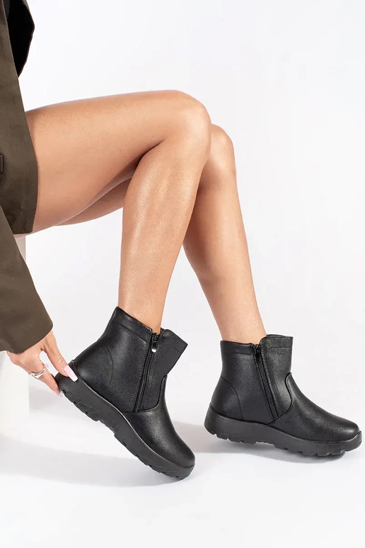 Scarpe nere da donna