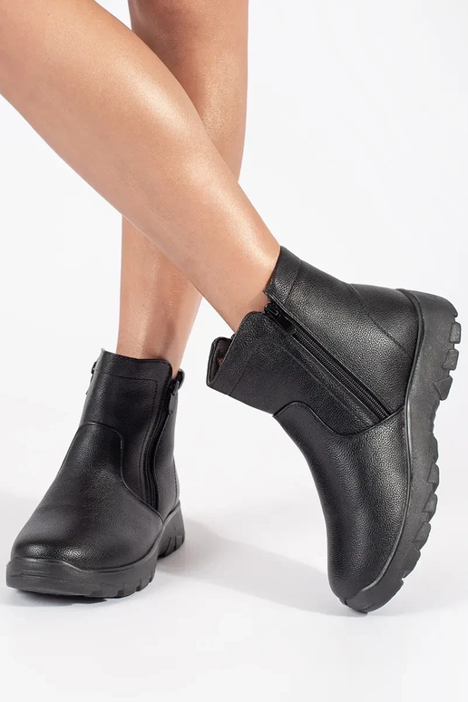 Scarpe nere da donna