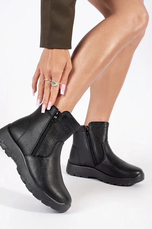 Scarpe nere da donna