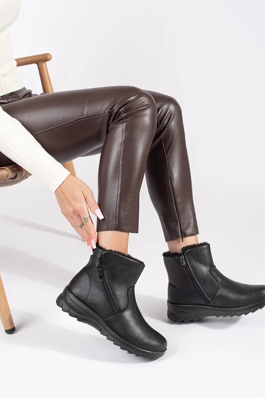 Scarpe comode da donna in nero