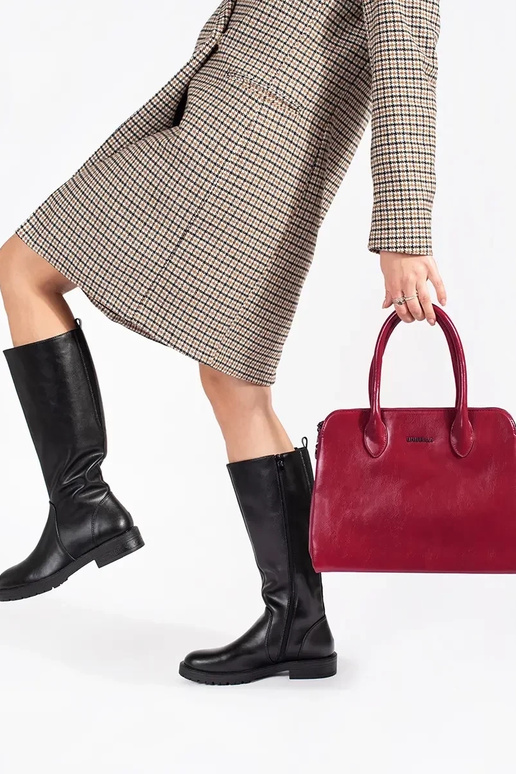 Pelle colore nero un classico stivali... Pelle colore nero un classico stivali...