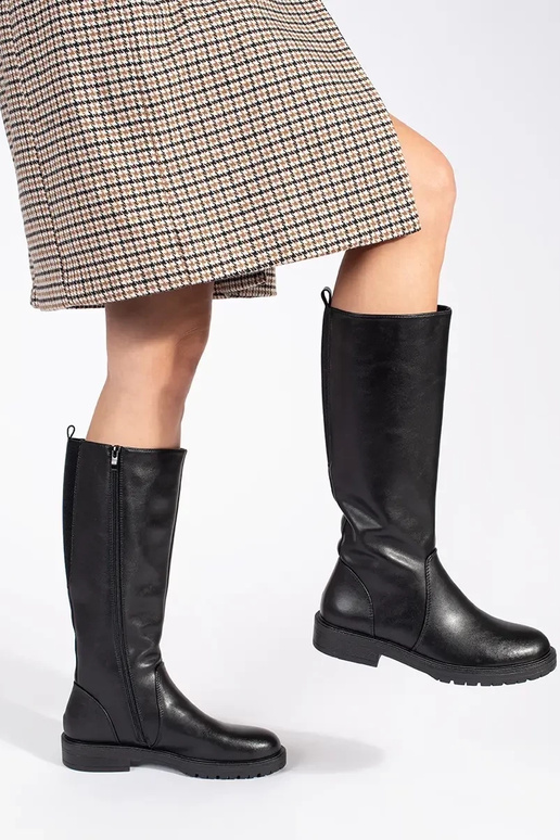 Pelle colore nero un classico stivali... Pelle colore nero un classico stivali...