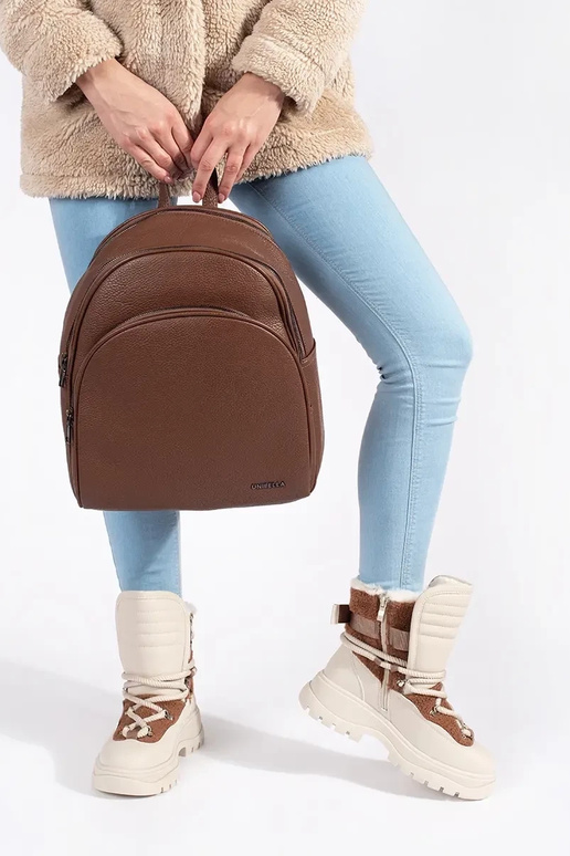 beige Doposci da donna con una... beige Doposci da donna con una...