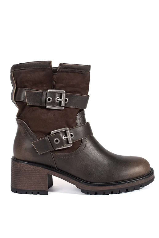 colore marrone Scarpe da donna sui...