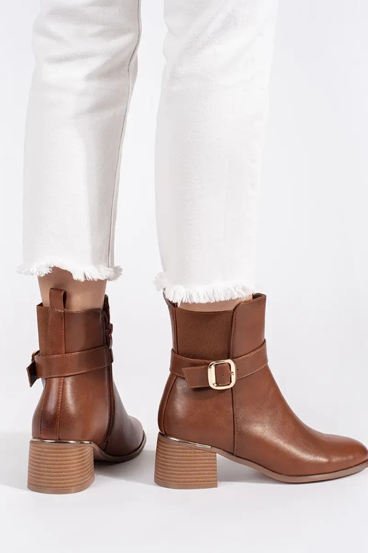 colore marrone Scarpe da donna sul...