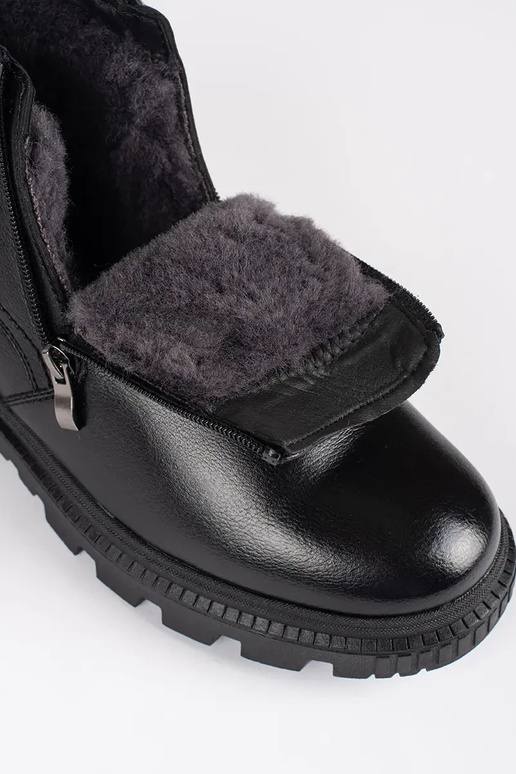 per uomo colore nero trzeAiki isolato