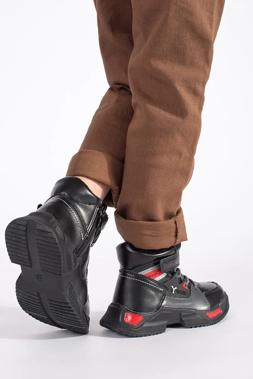 colore nero isolato trzeAiki...