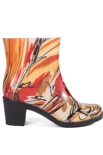 Colori differenti stivali...