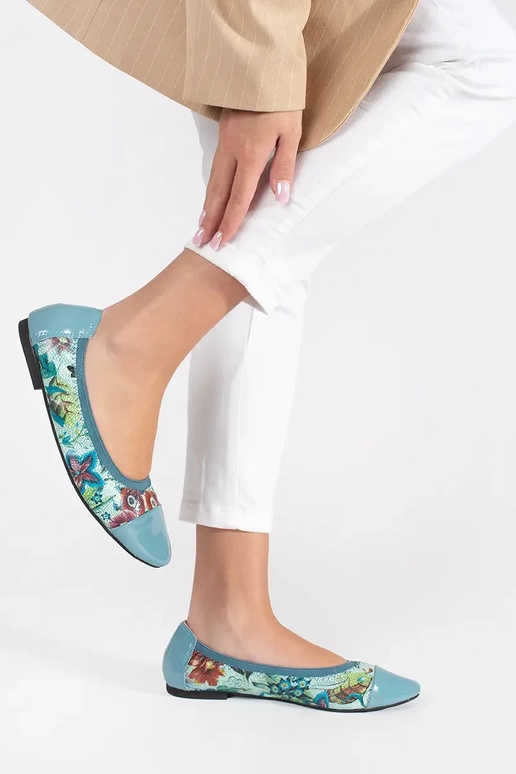 Ballerine in vernice con punta rotonda