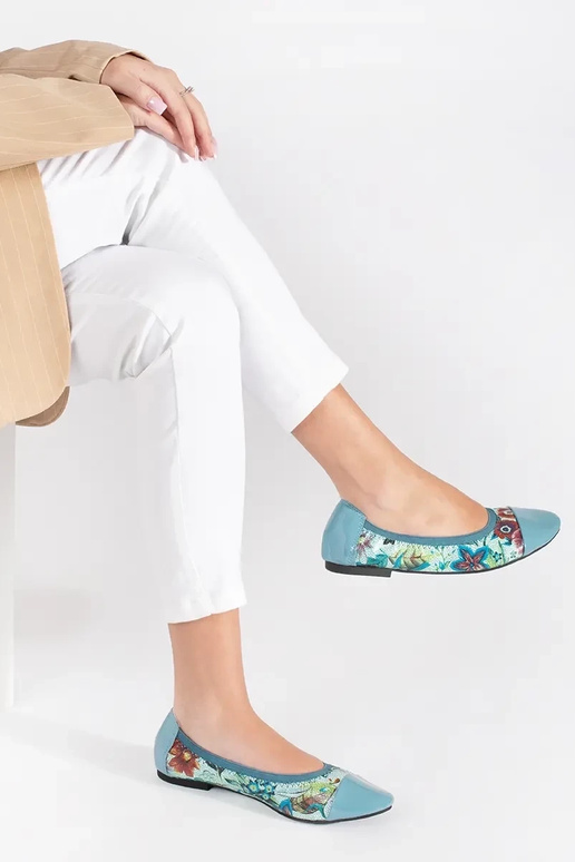 Ballerine in vernice con punta rotonda