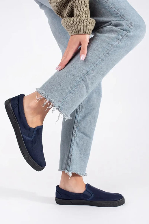 Scarpe blu chiaro chiuse slip on Scarpe blu chiaro chiuse slip on