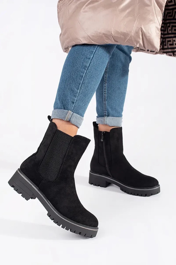 Scarpe piatte nere in suede... 2