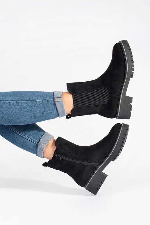 Scarpe piatte nere in suede con suola...